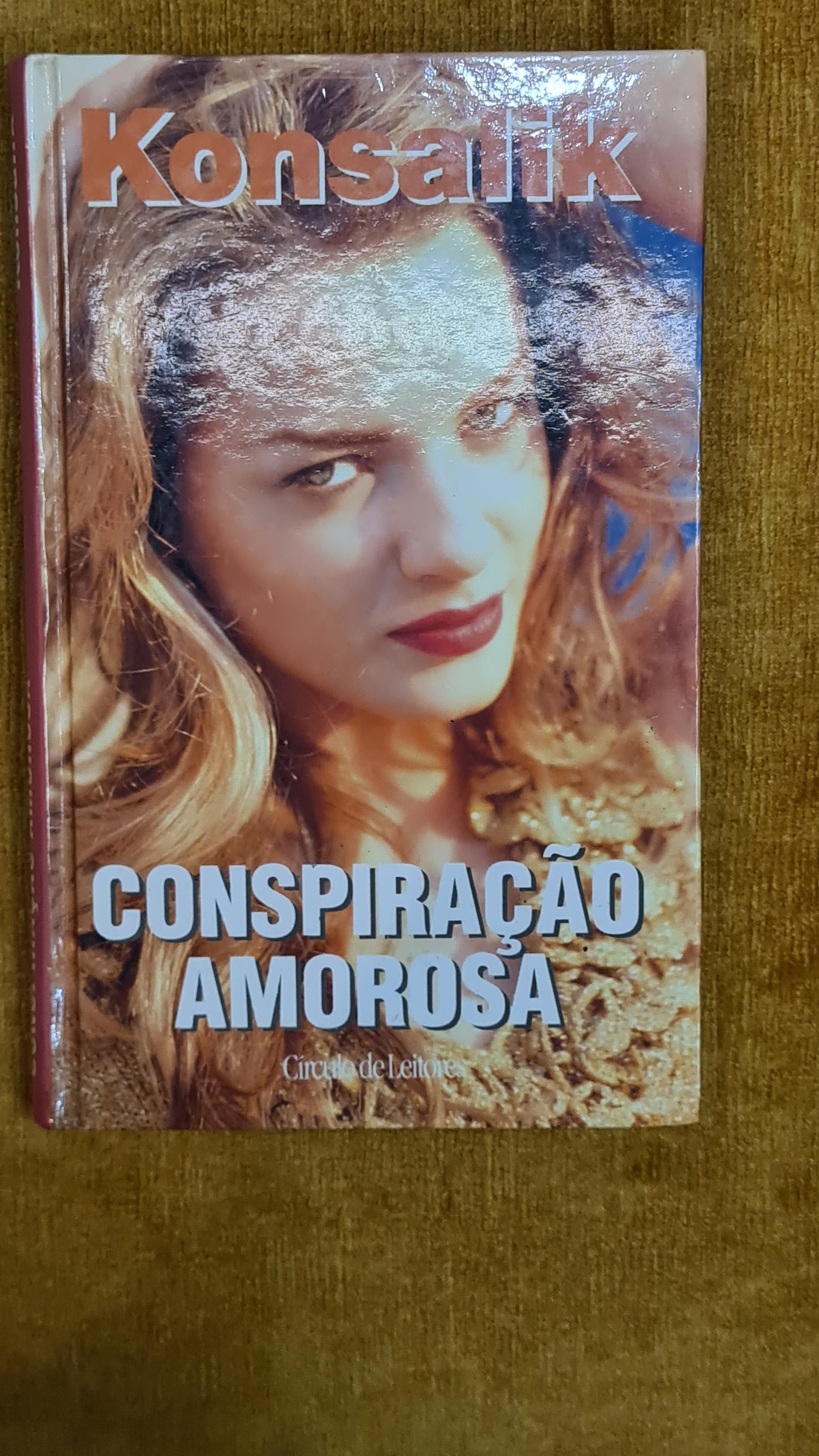 Love conspiracy