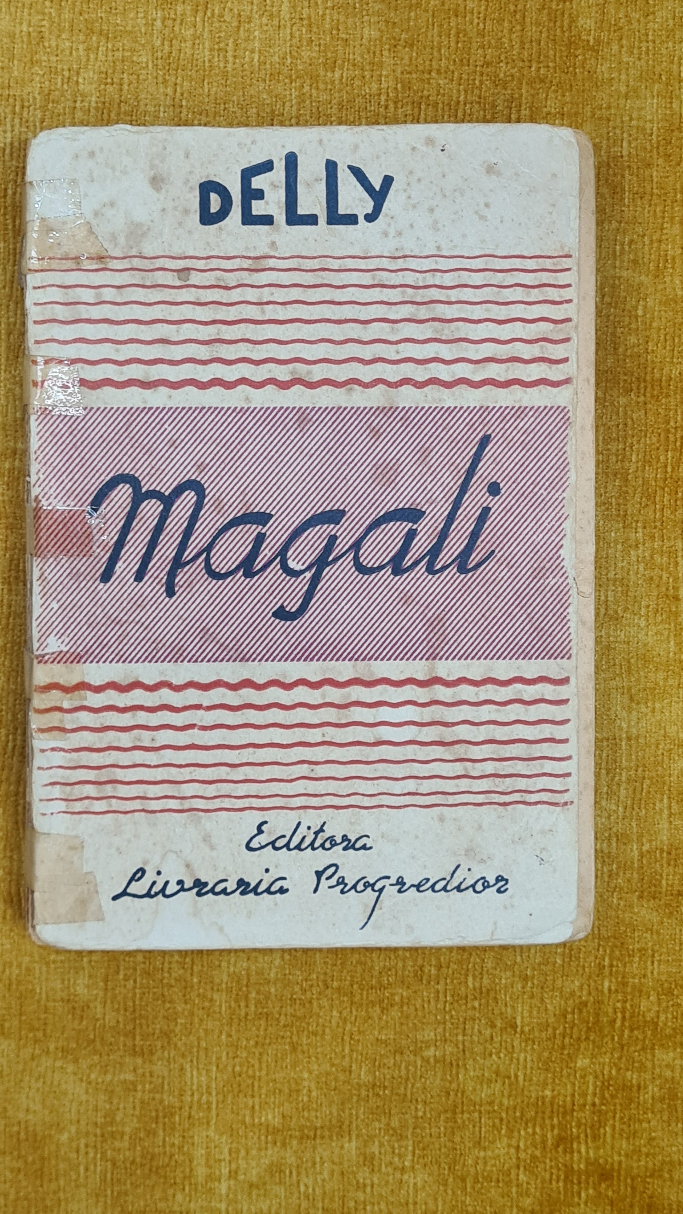 Magali - Girls' Library No. 52