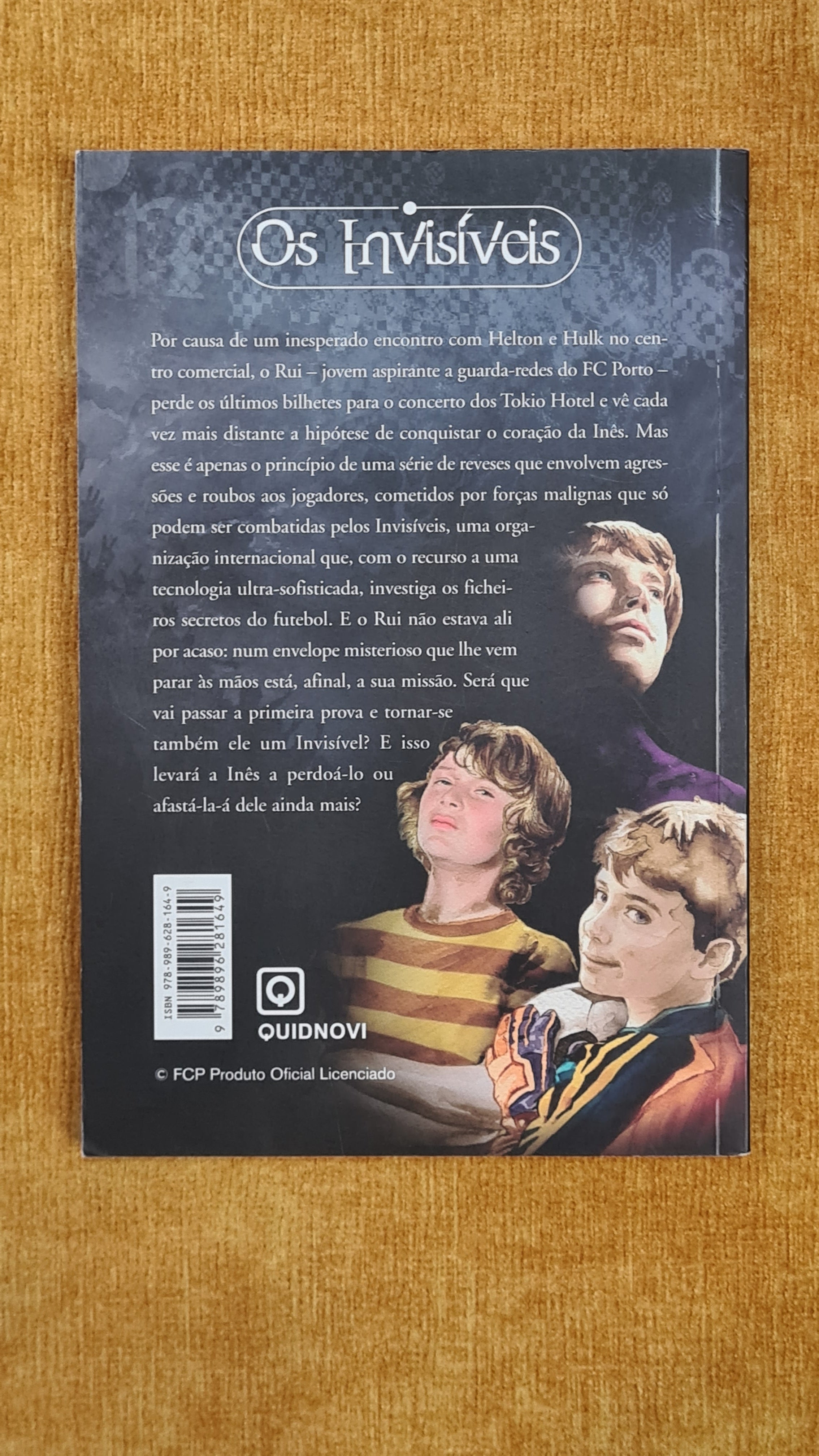 Football or life - The Invisibles