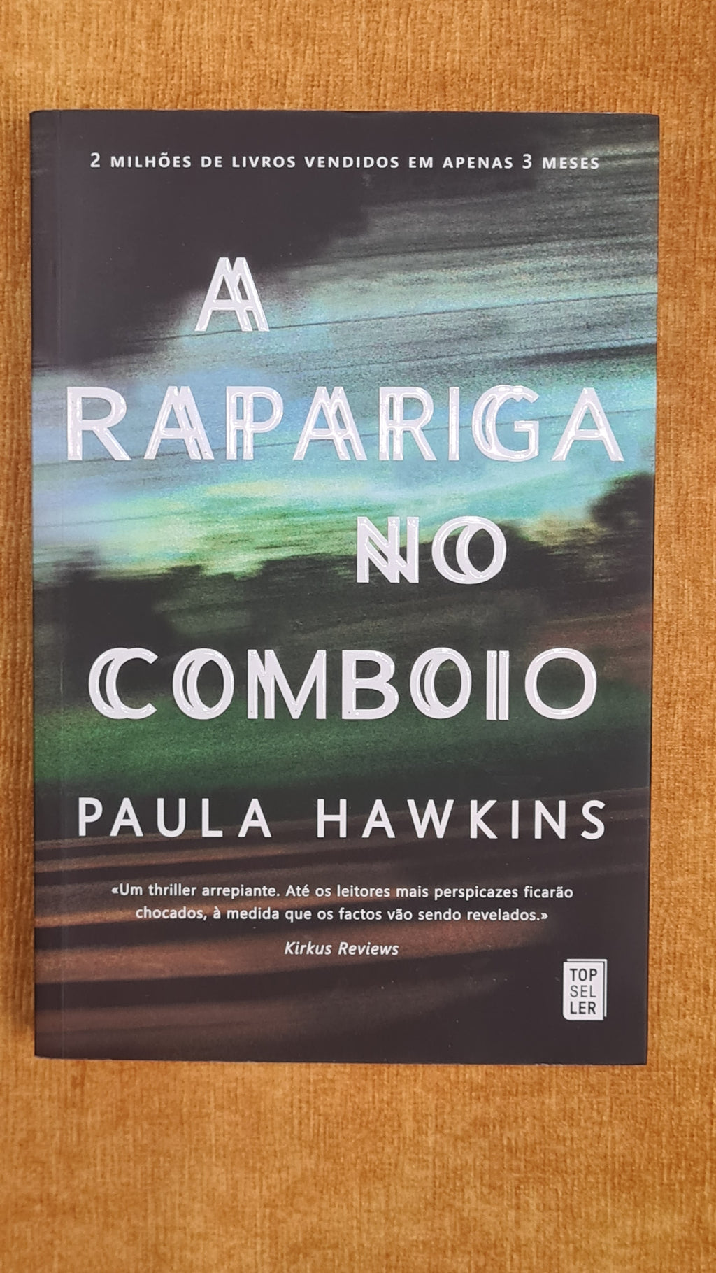 A rapariga no comboio