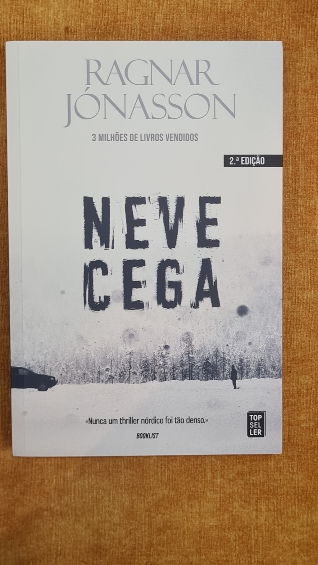 Neve cega