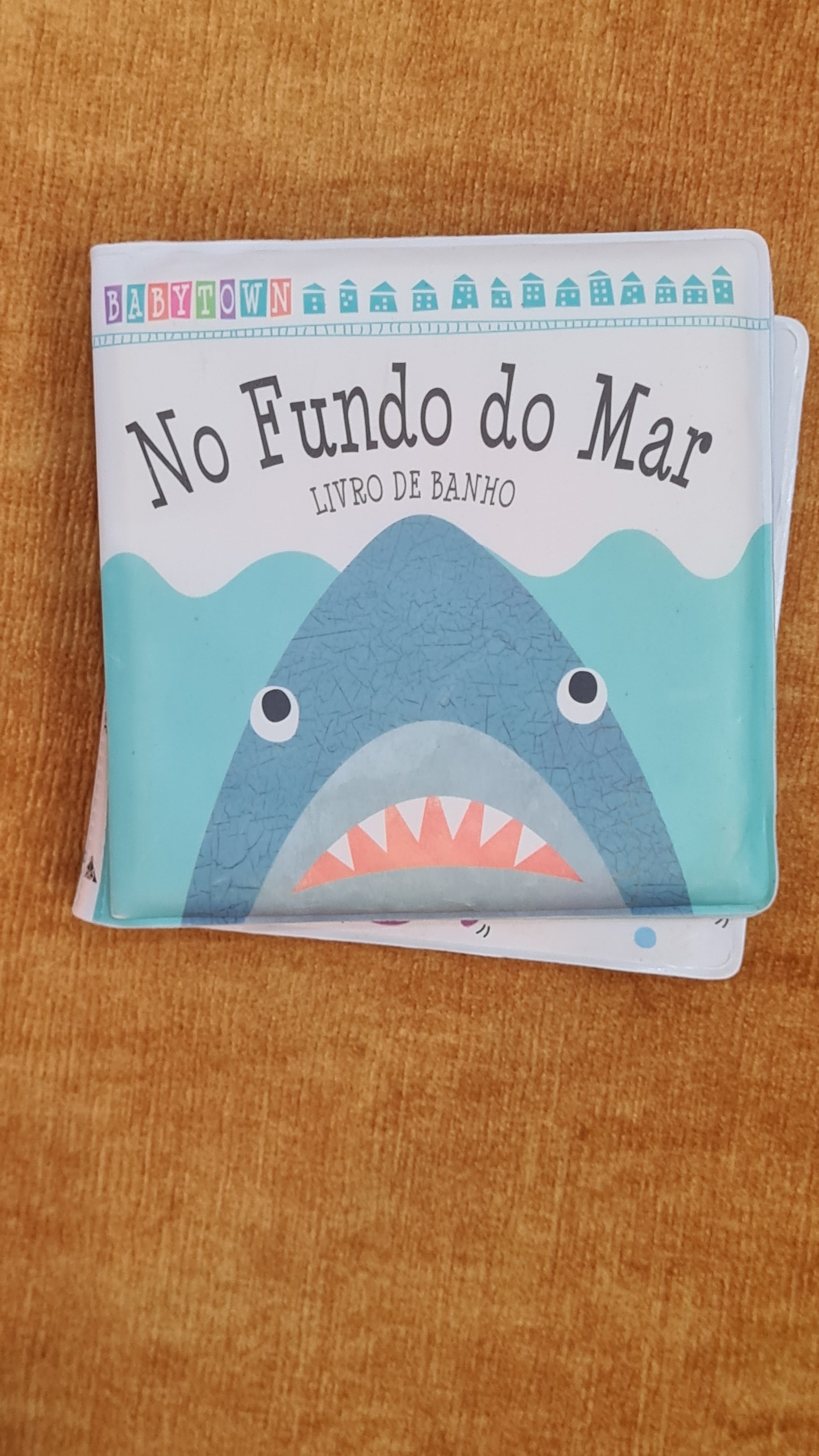 At the bottom of the sea - Bath book