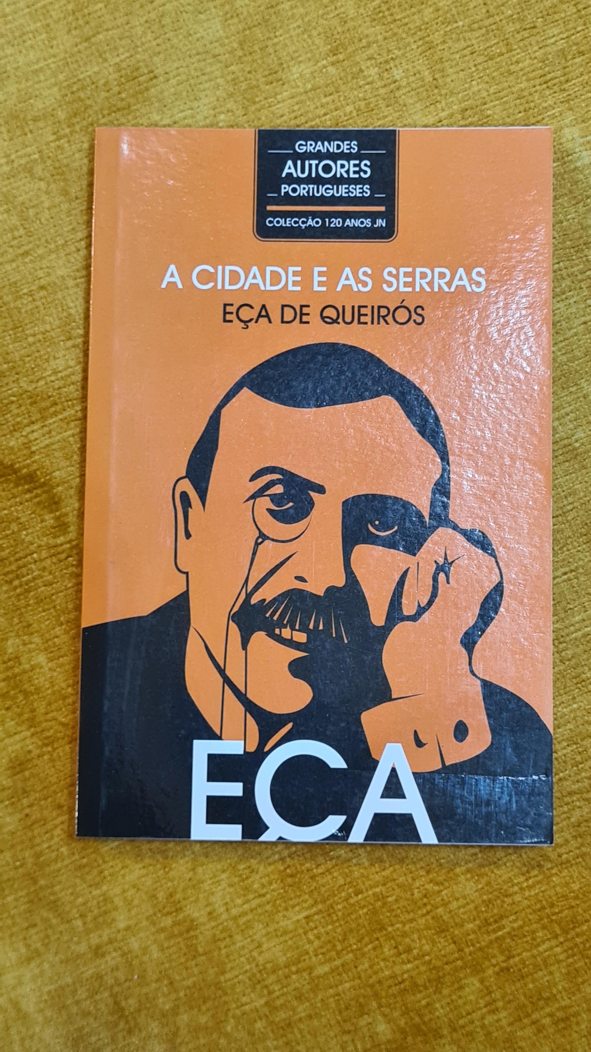 The city and the mountains - Great Portuguese authors 1