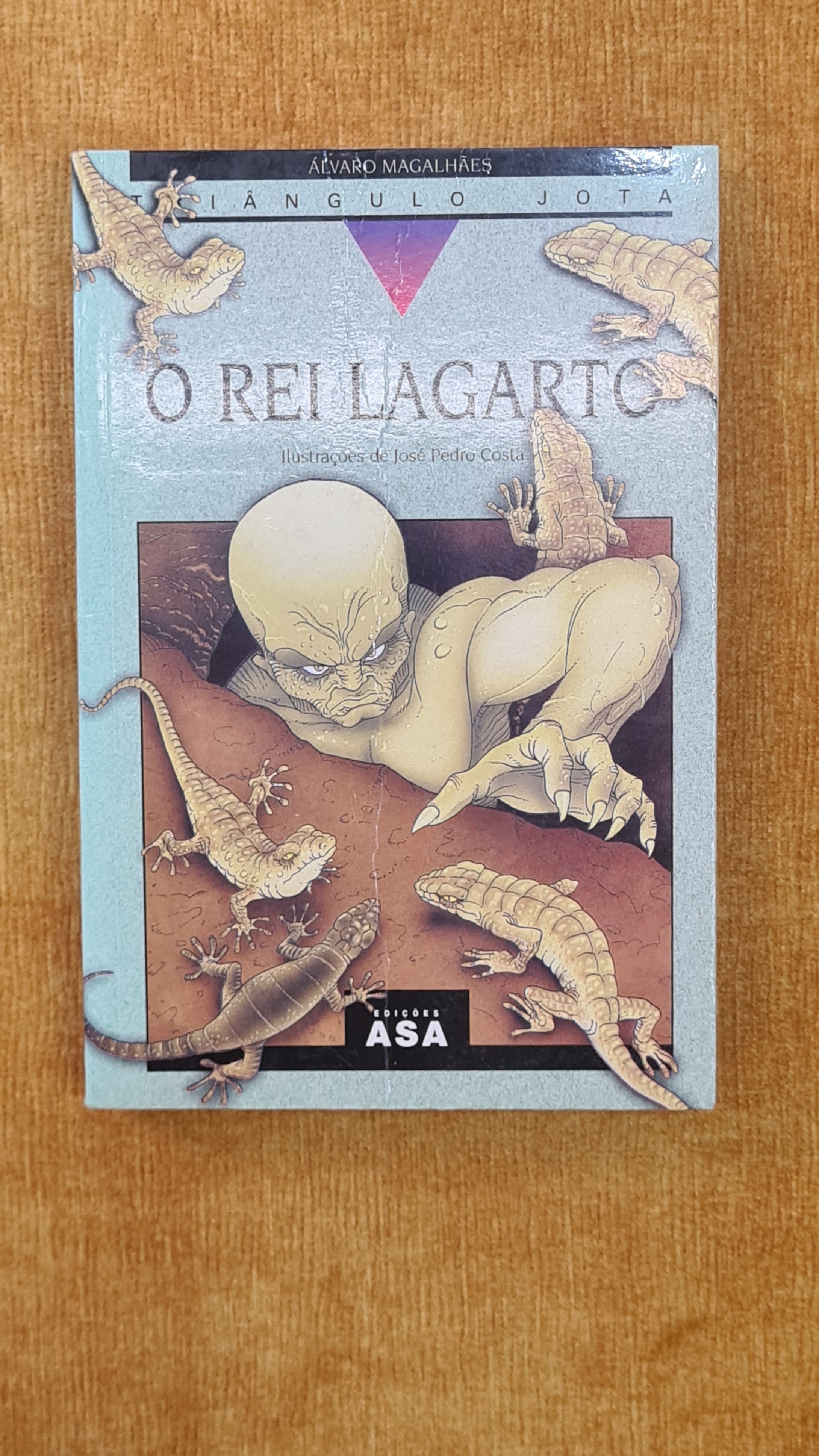 The Lizard King - Triangle Jota 13