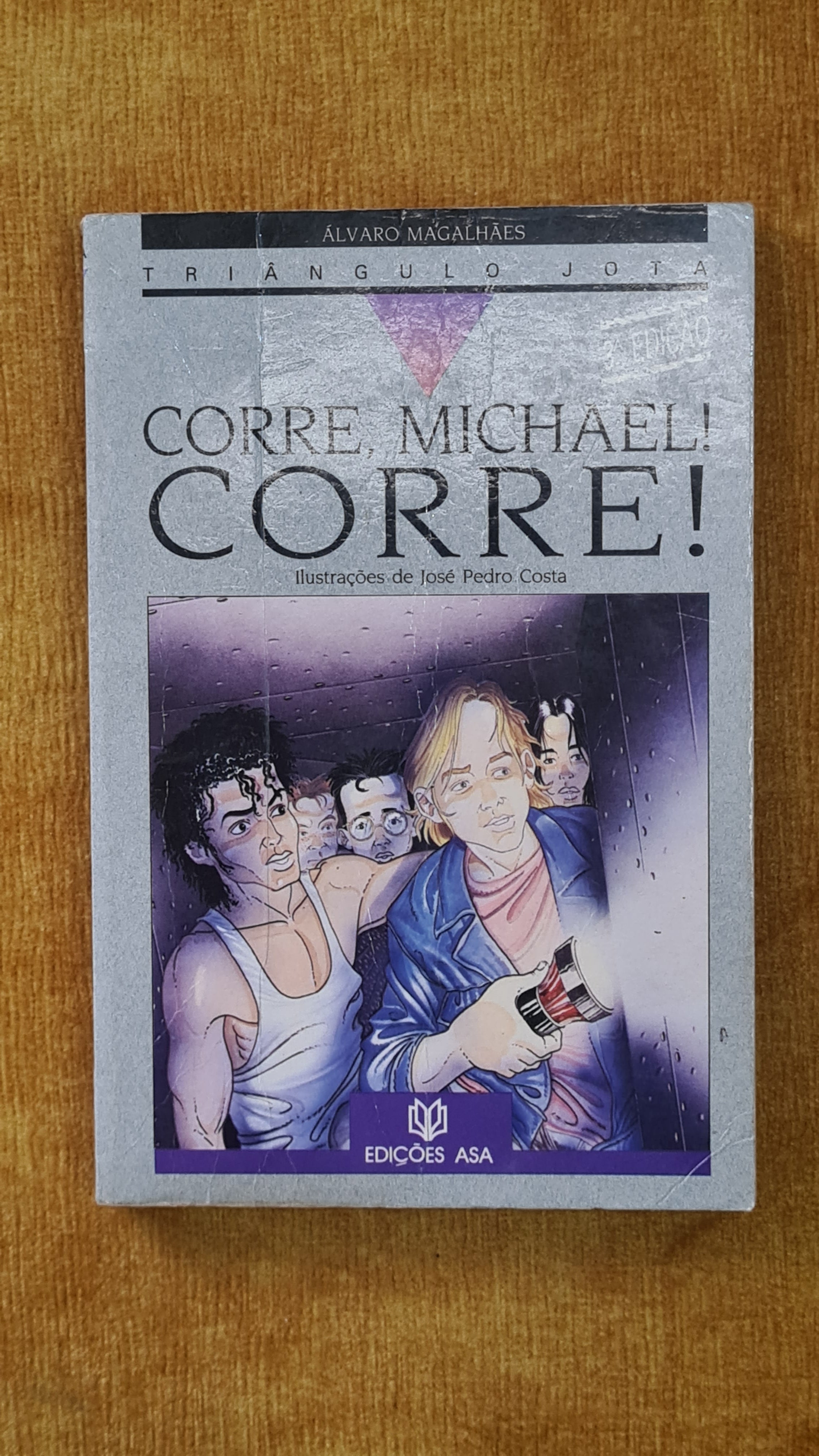Run, Michael! Run! - Triangle Jota 3