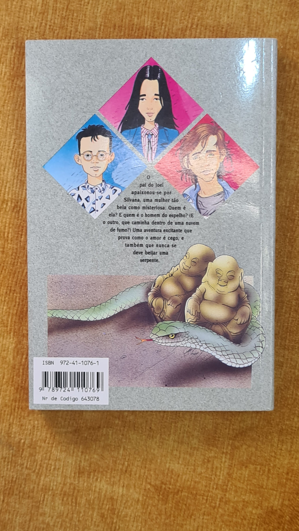The Serpent's Kiss - Jota 7 Triangle