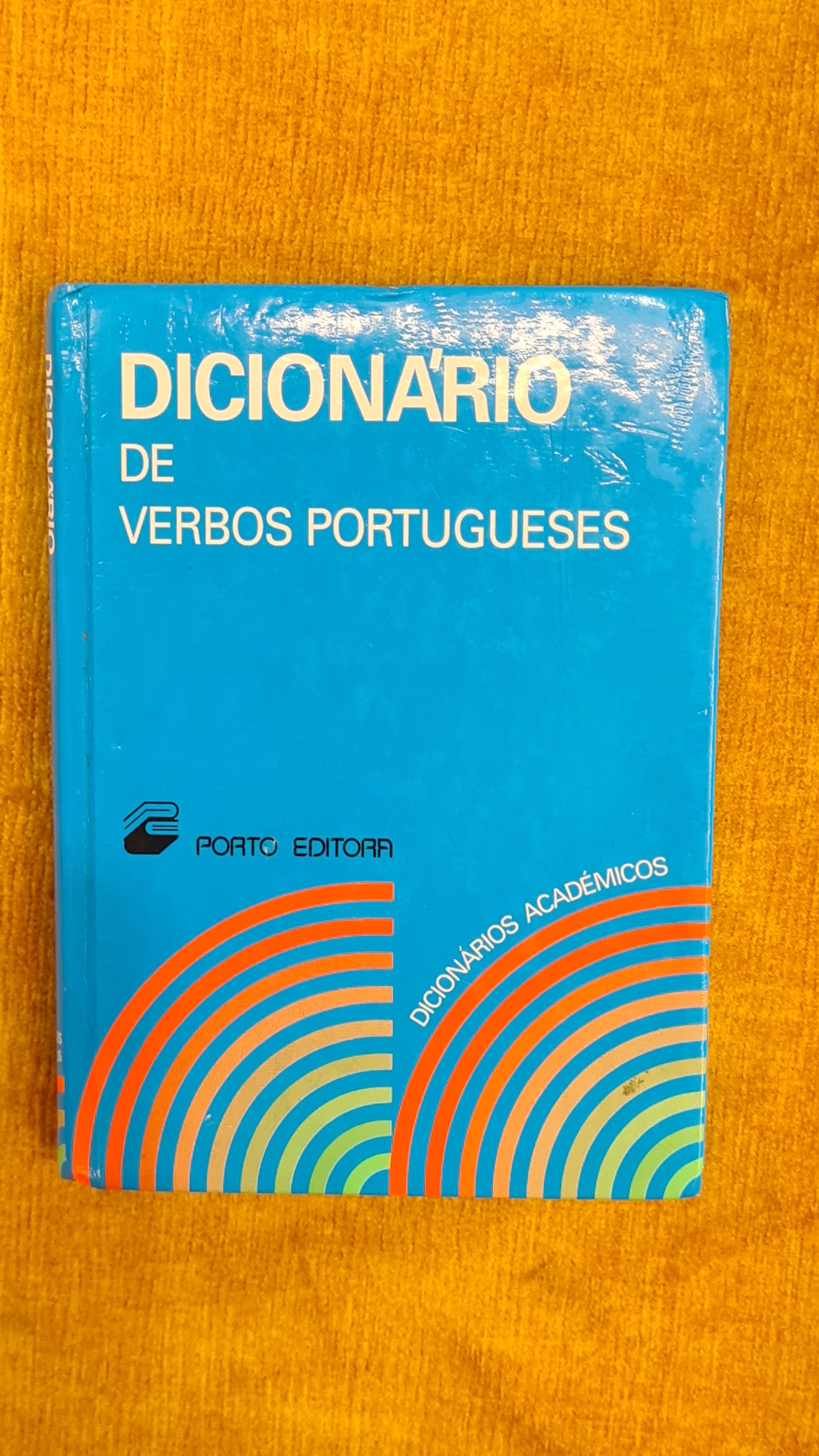 Dictionary of Portuguese Verbs
