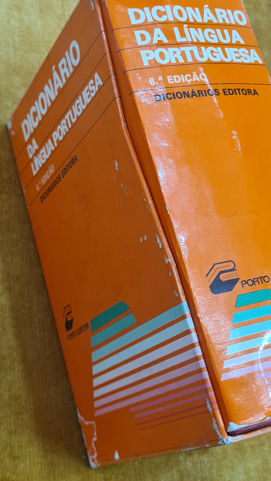 Dicionário da Língua Portuguêsa