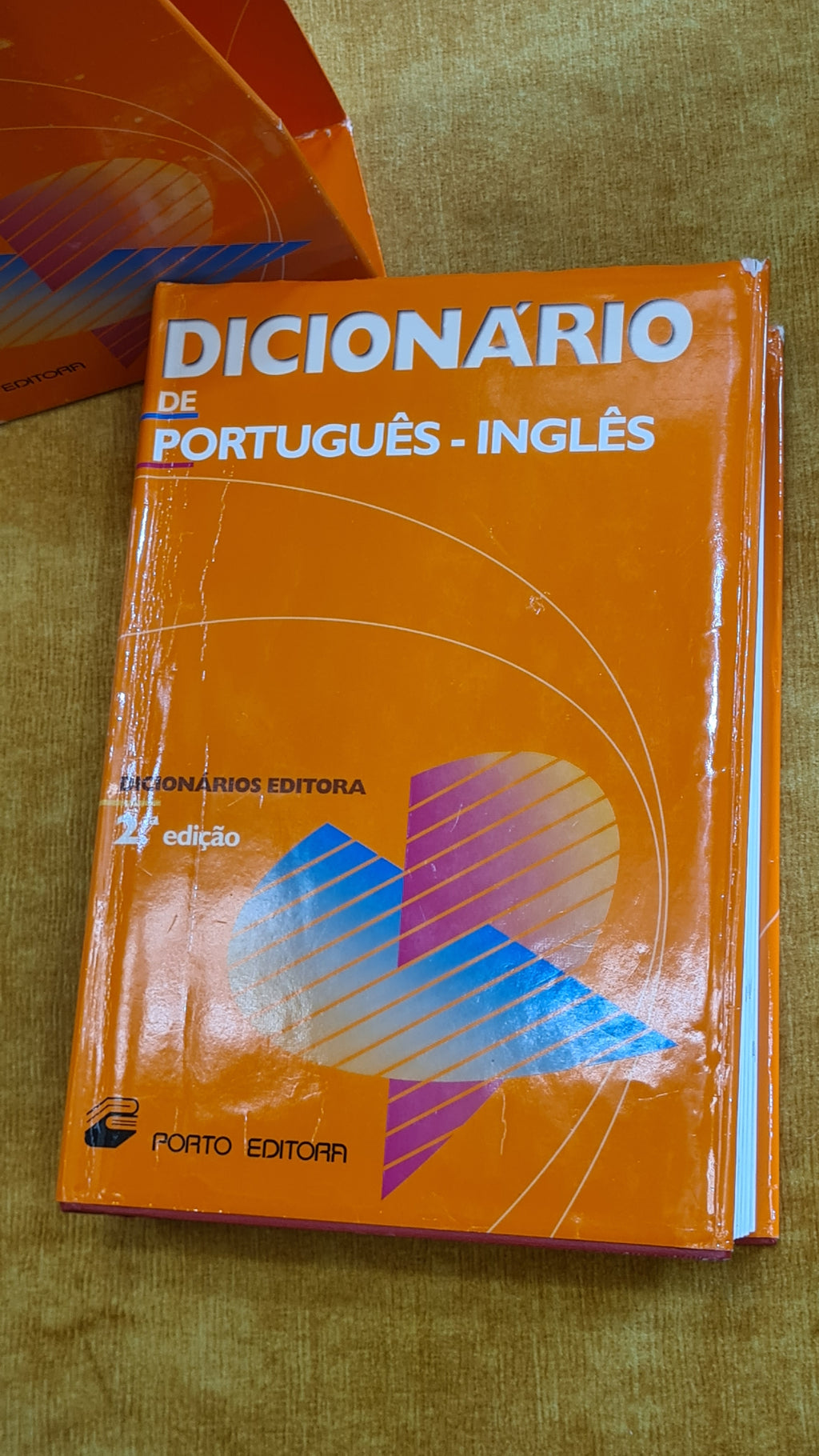 Dicionário de Português - Inglês