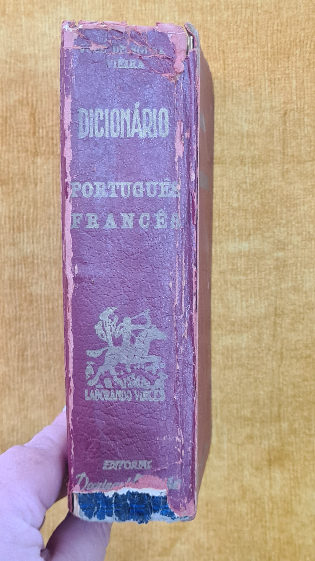 Portuguese - French Dictionary