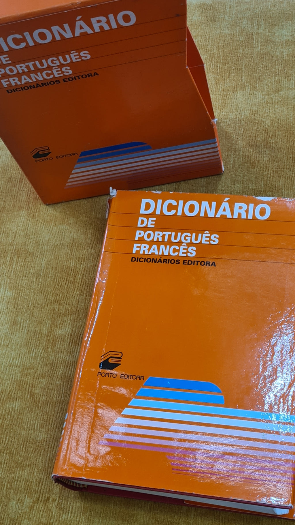 Dicionário de Português-Francês