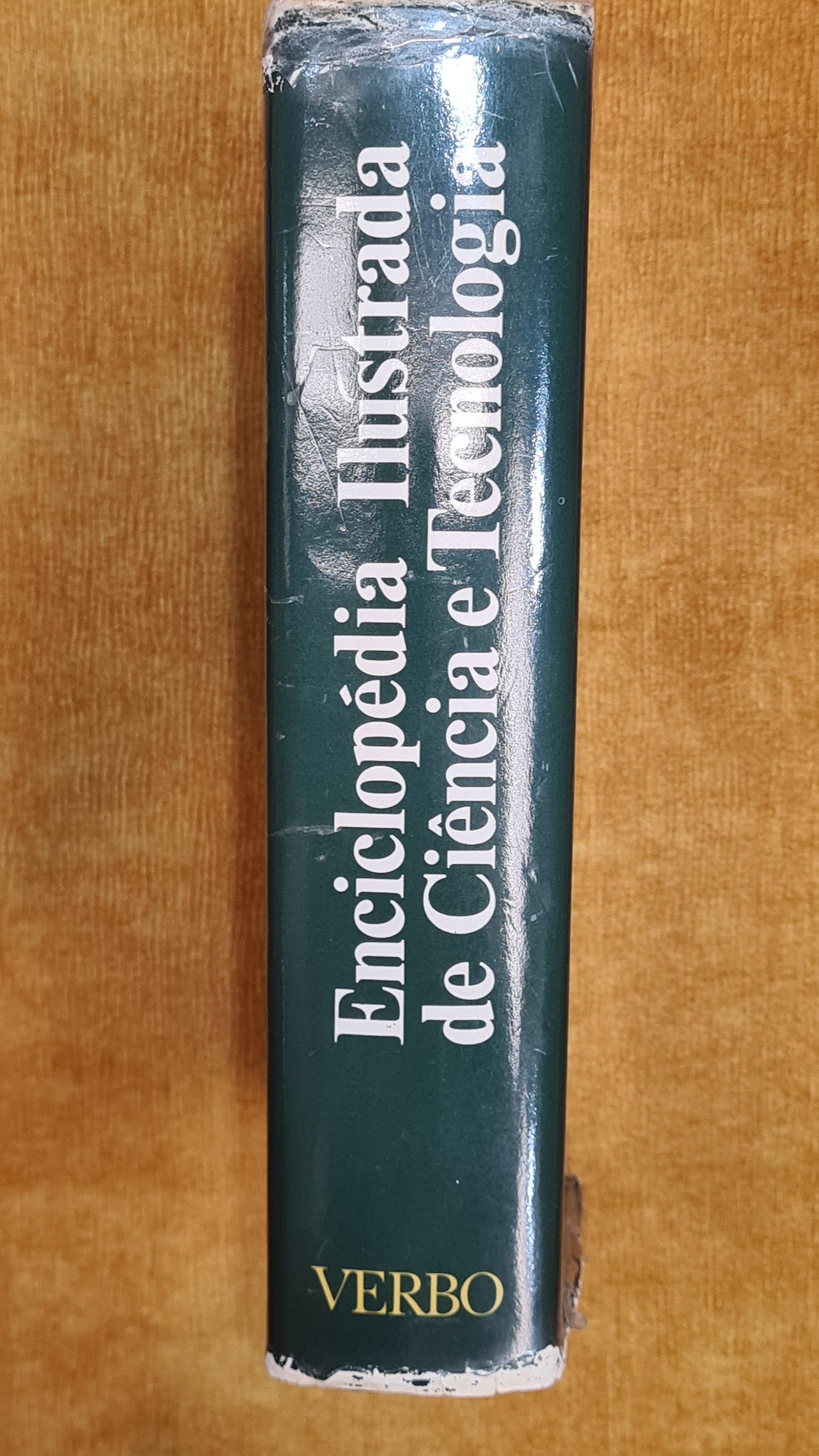 Illustrated encyclopedia of science and technology