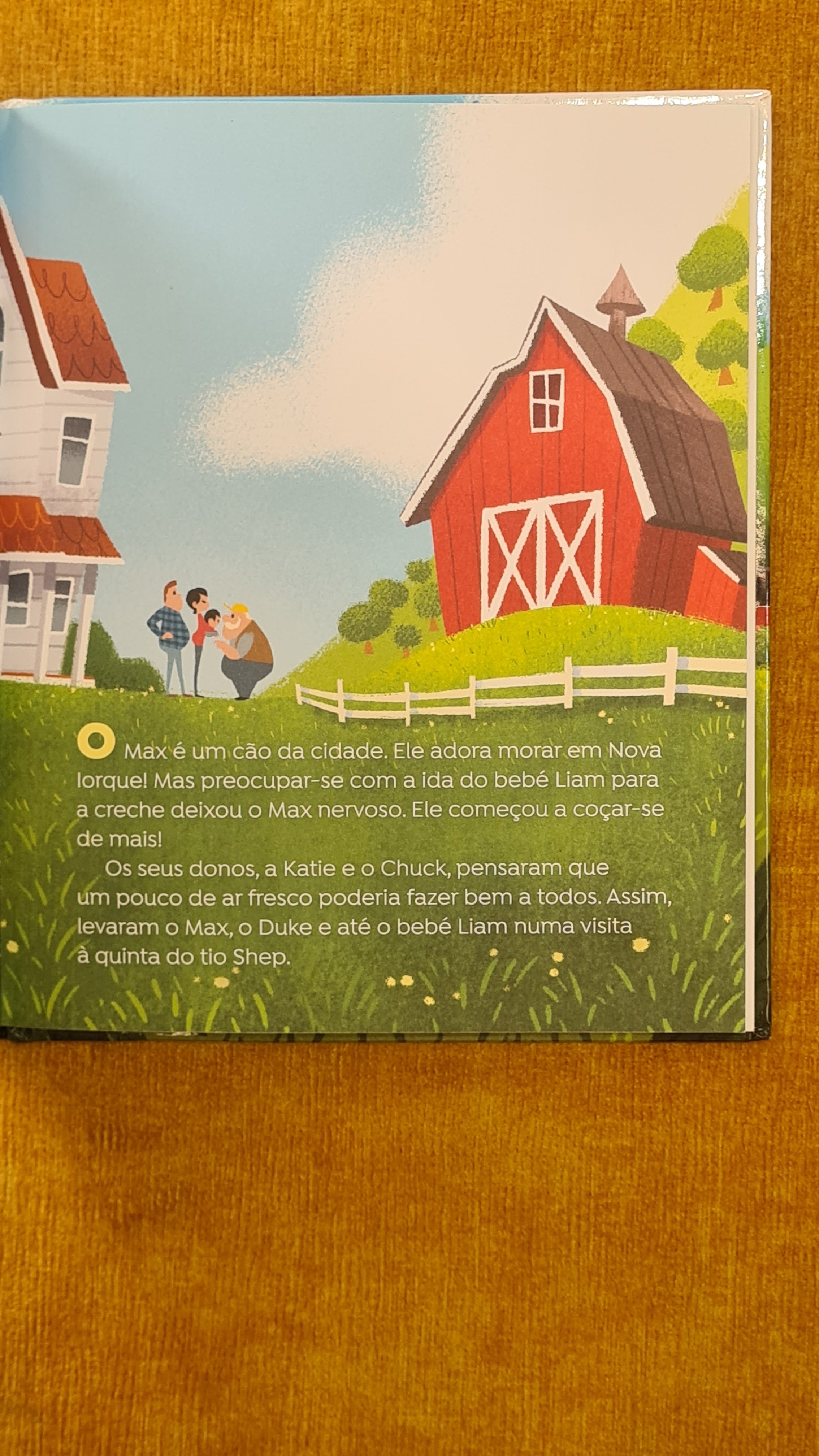 Max's Farm Visit - The Secret Life of Our Pets 2