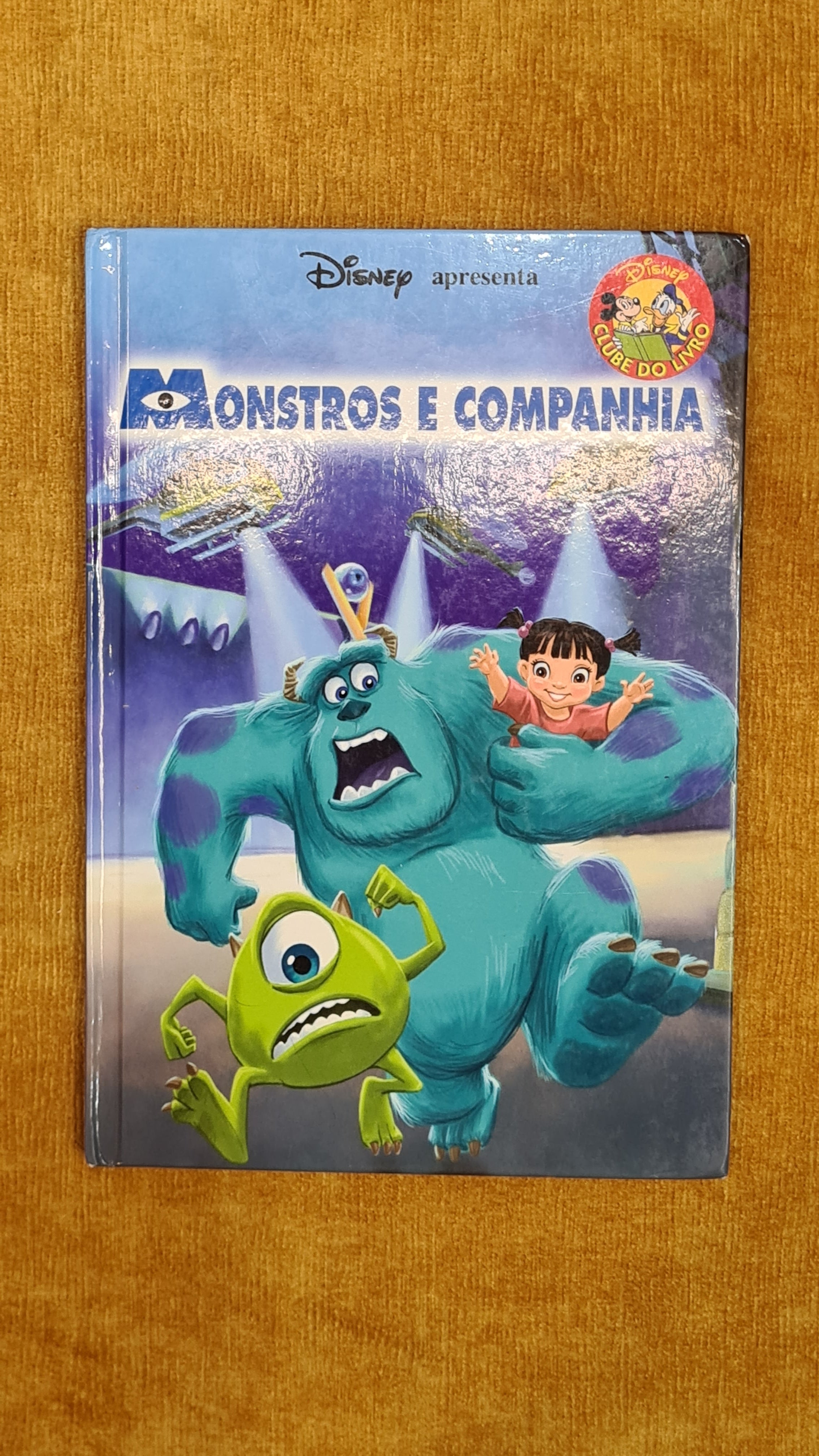 Monsters and company - Book club