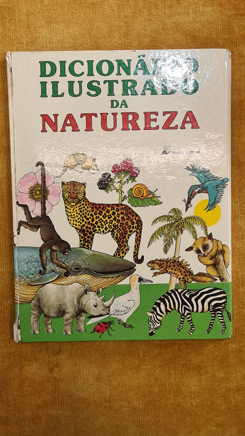 Dicionário ilustrado da natureza