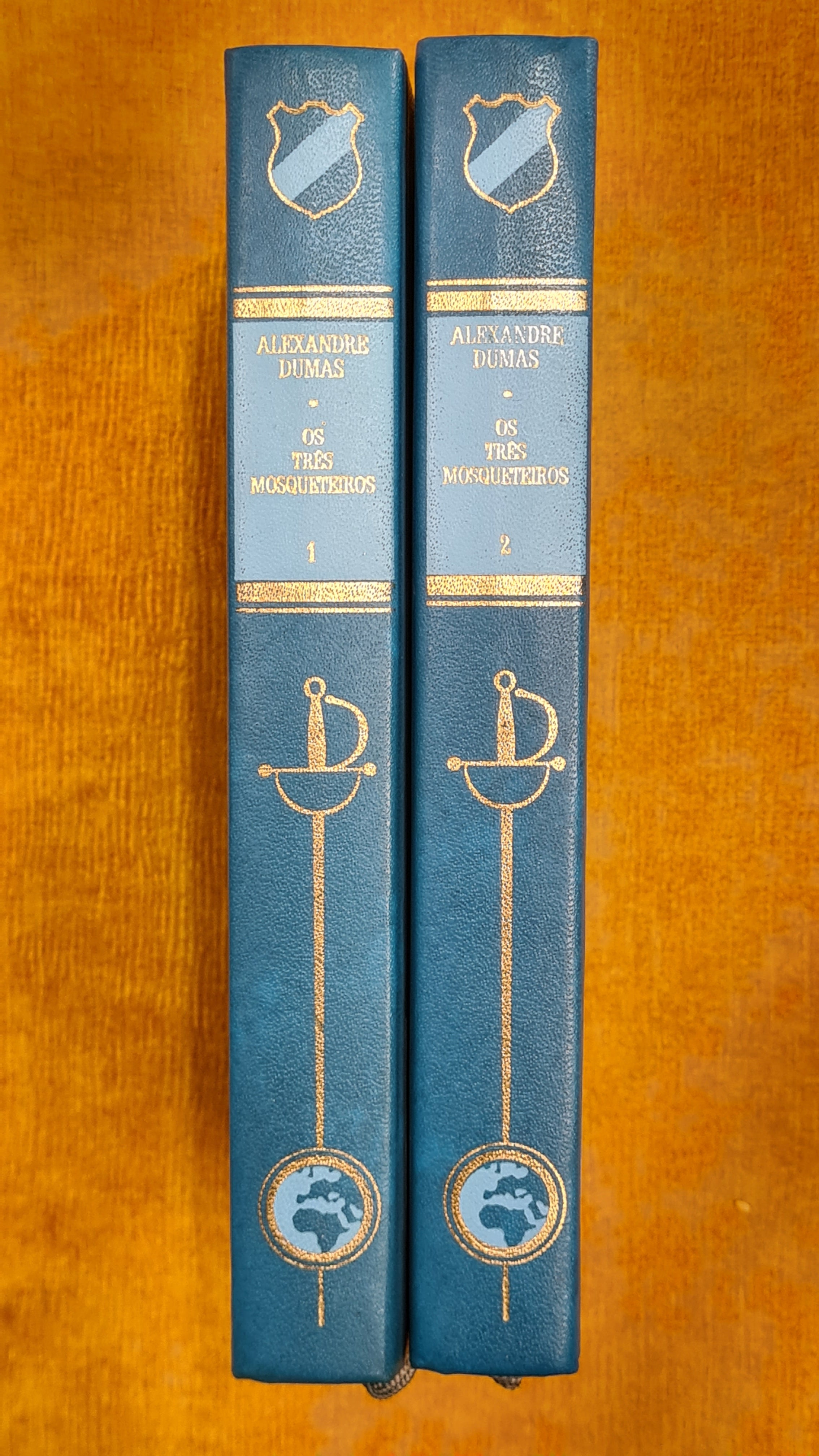 The Three Musketeers 1/2 - Great Novels for Youth