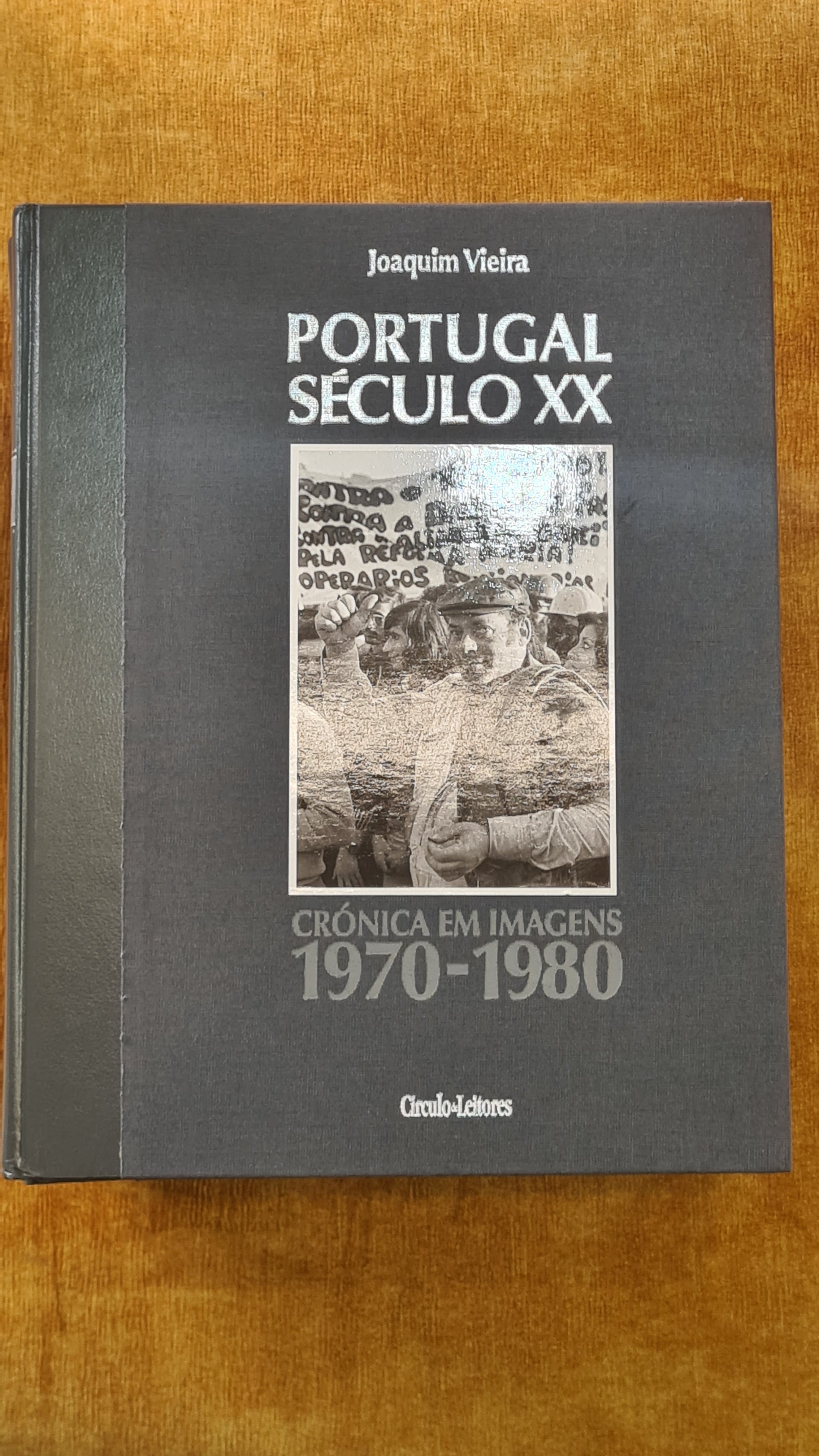 Portugal século XX: Crónica em Imagens