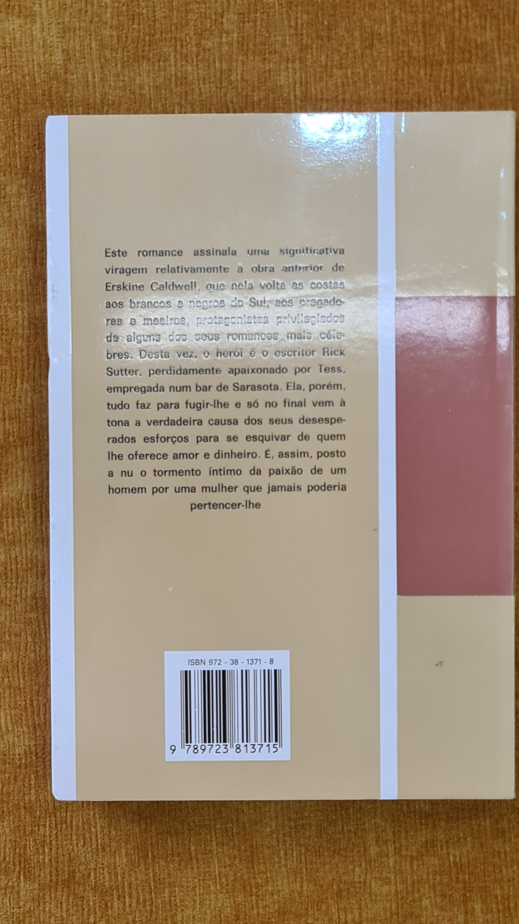 Amor e dinheiro - Colecção dois mundos 213