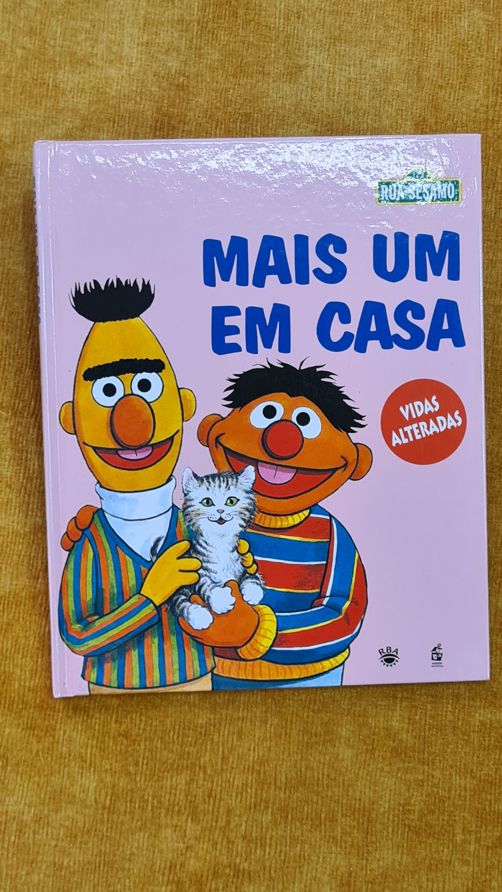 Mais um em casa - Rua Sésamo 12