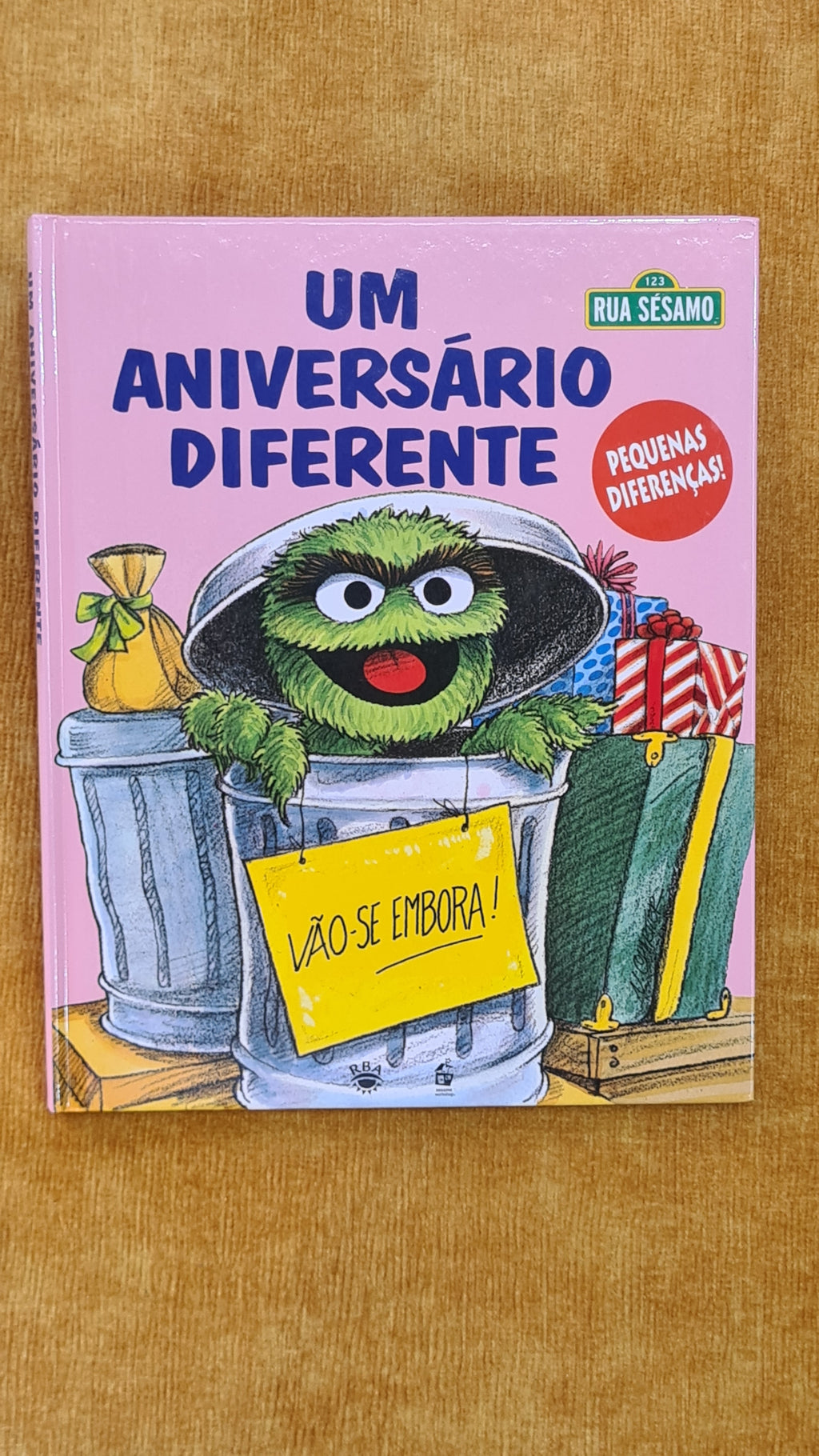 Um aniversário diferente - Rua Sésamo 4