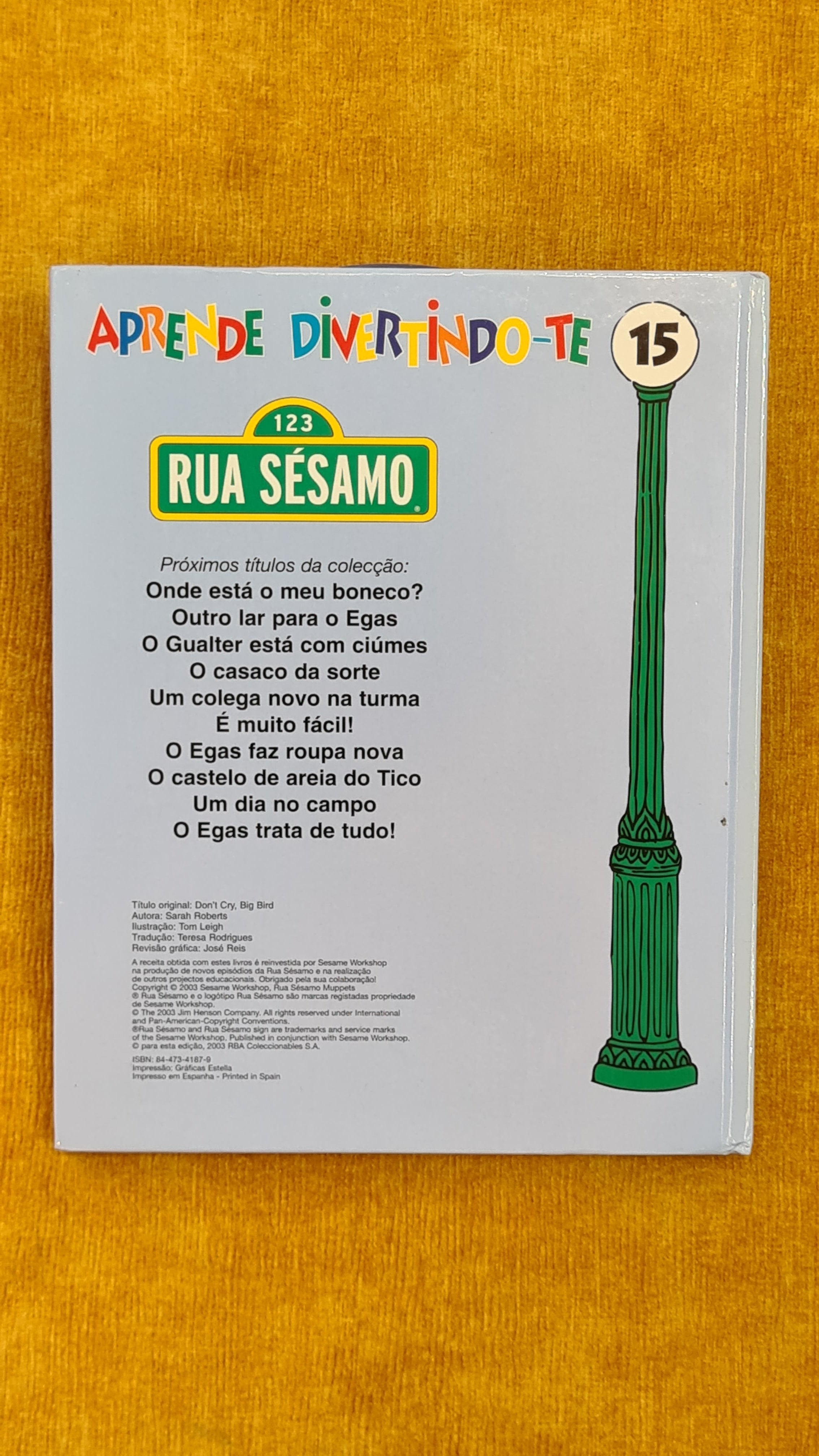 O Poupas amarelo é muito grande - Rua Sésamo 15
