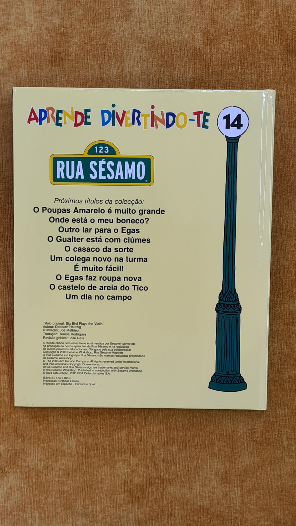 O Poupas amarelo e o violino - Rua Sésamo 14