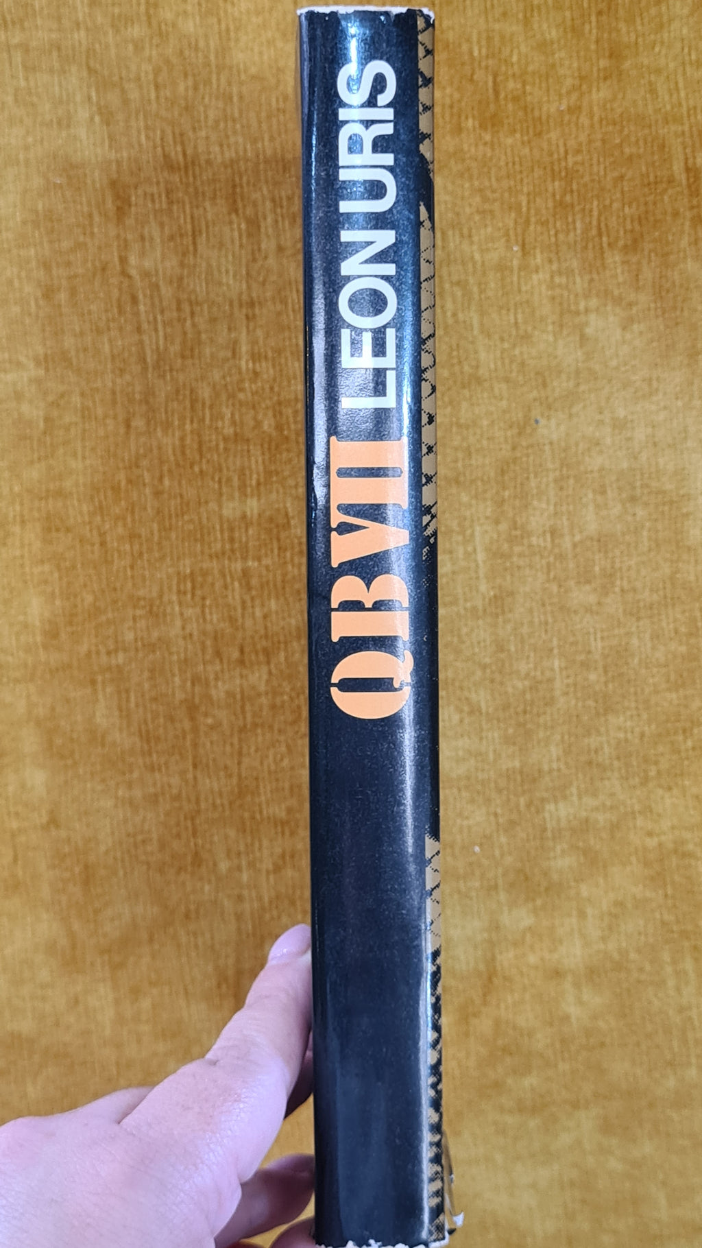QB VII