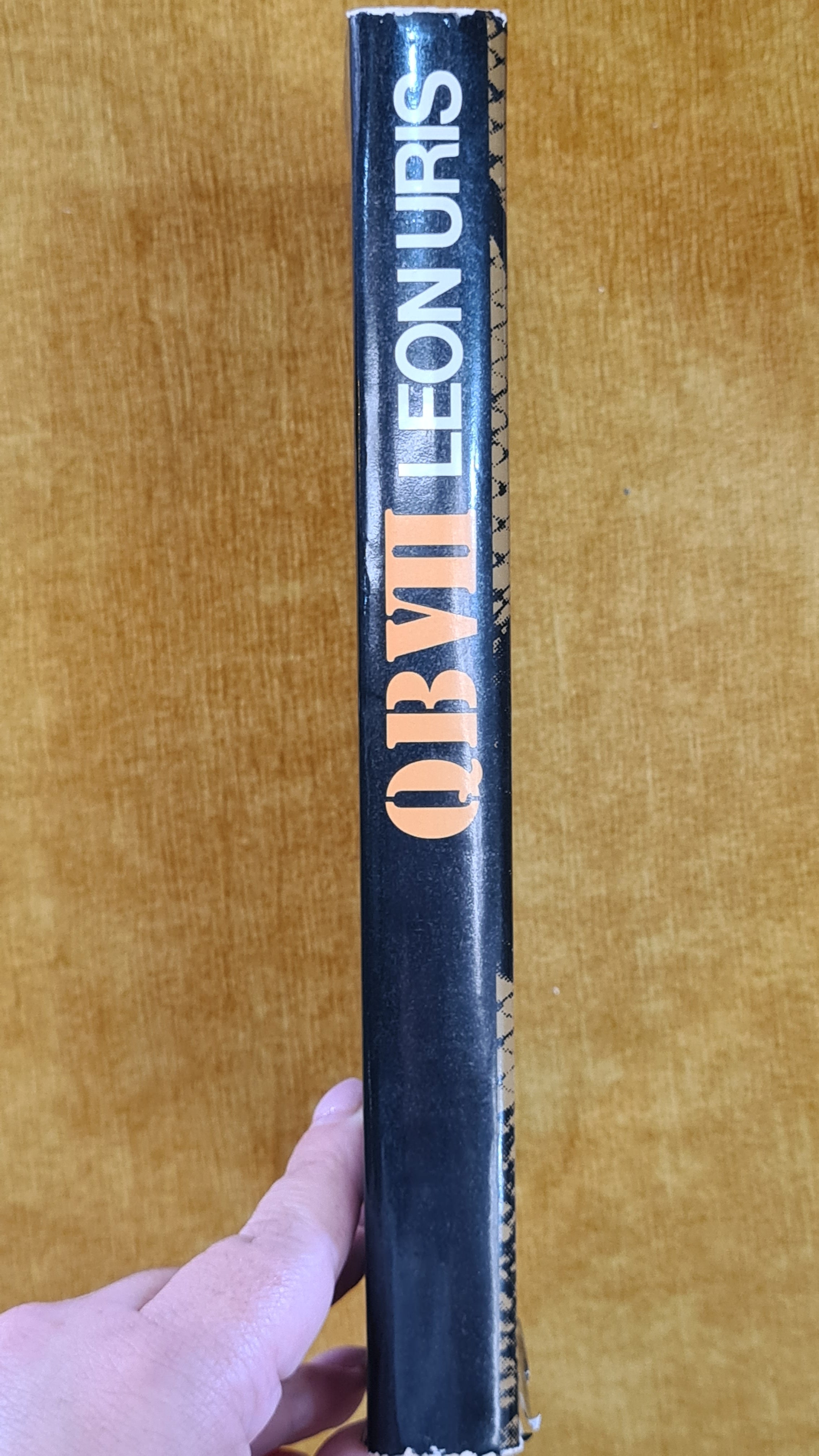 QB VII