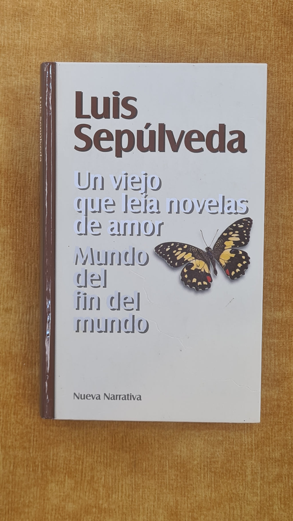 Un viejo que leía novelas de amor / Mundo del fin del mundo