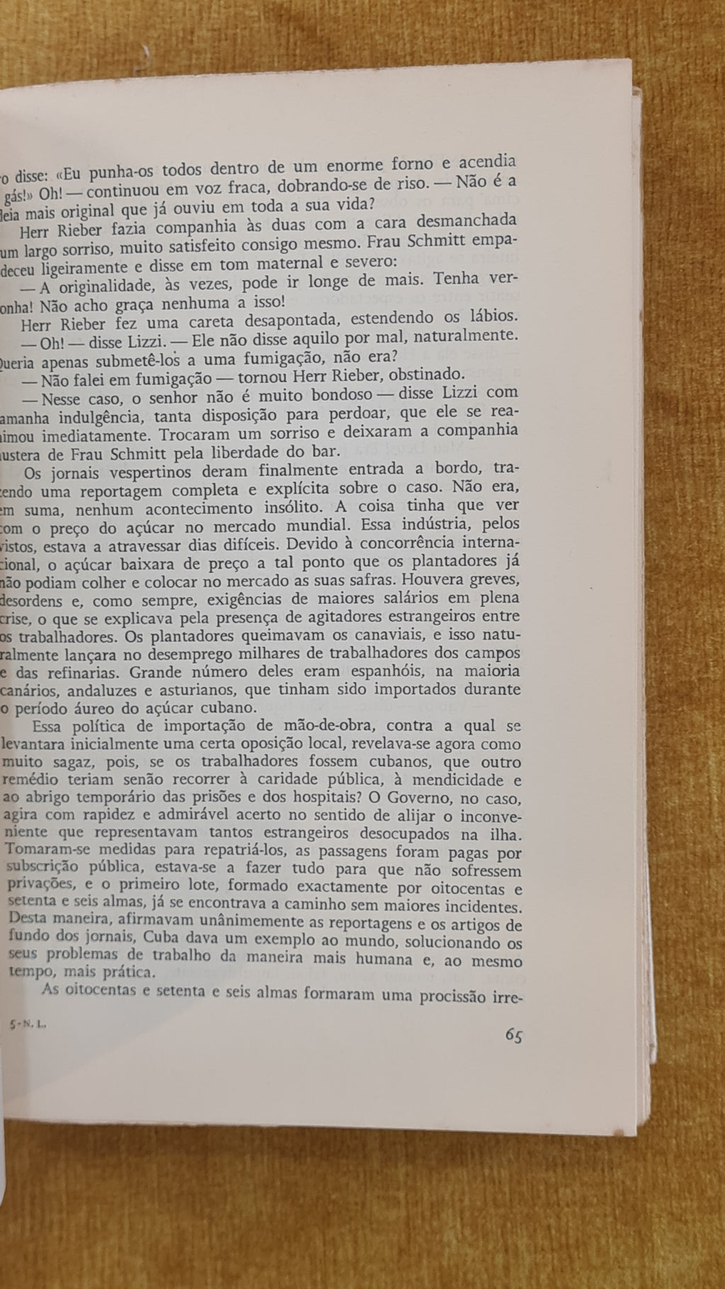 A nave dos loucos - Colecção Dois Mundos 87