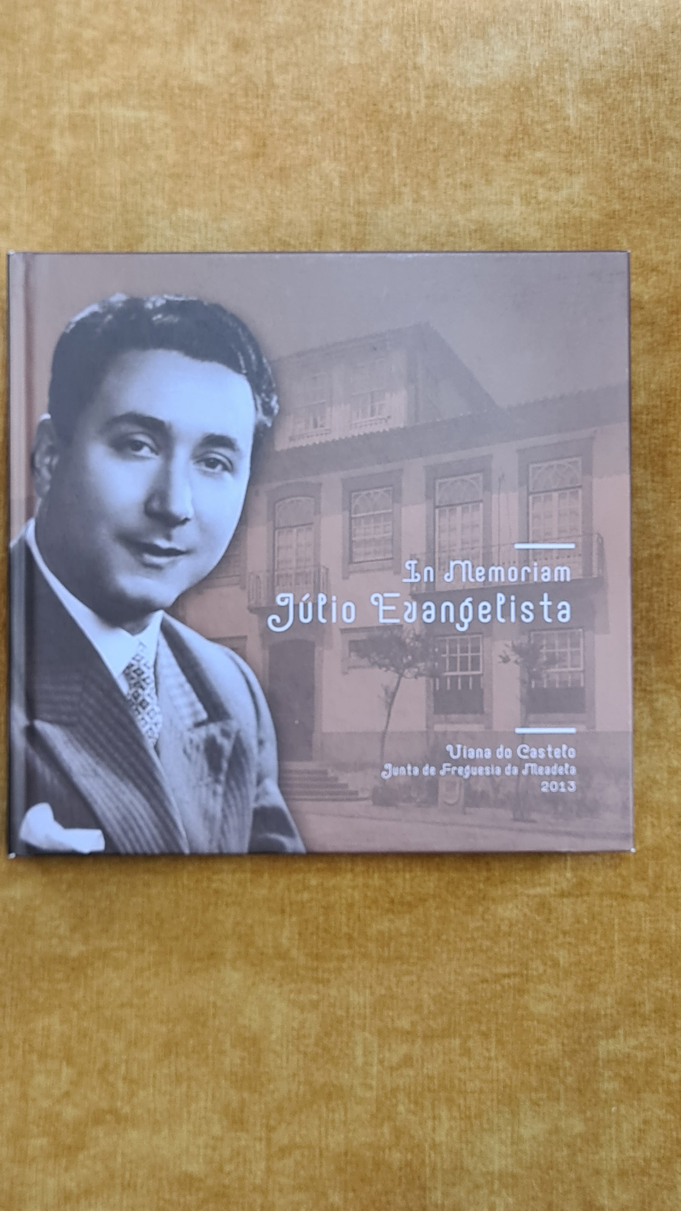 In memoriam Júlio Evangelista