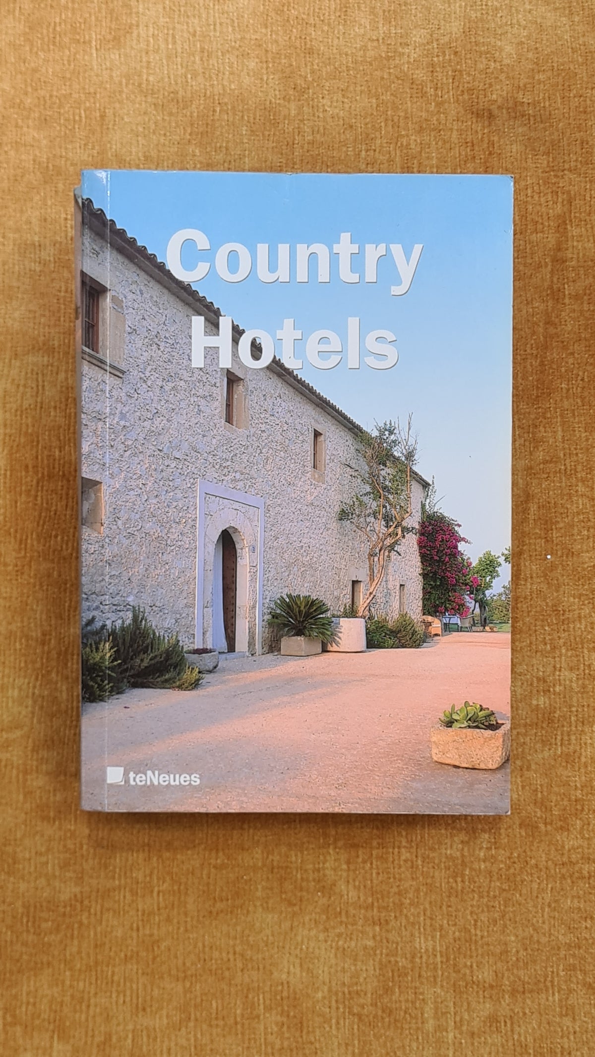 Country Hotels