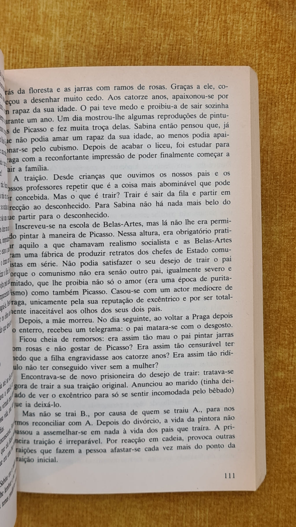 The Unbearable Lightness of Being - Contemporary Fiction 2